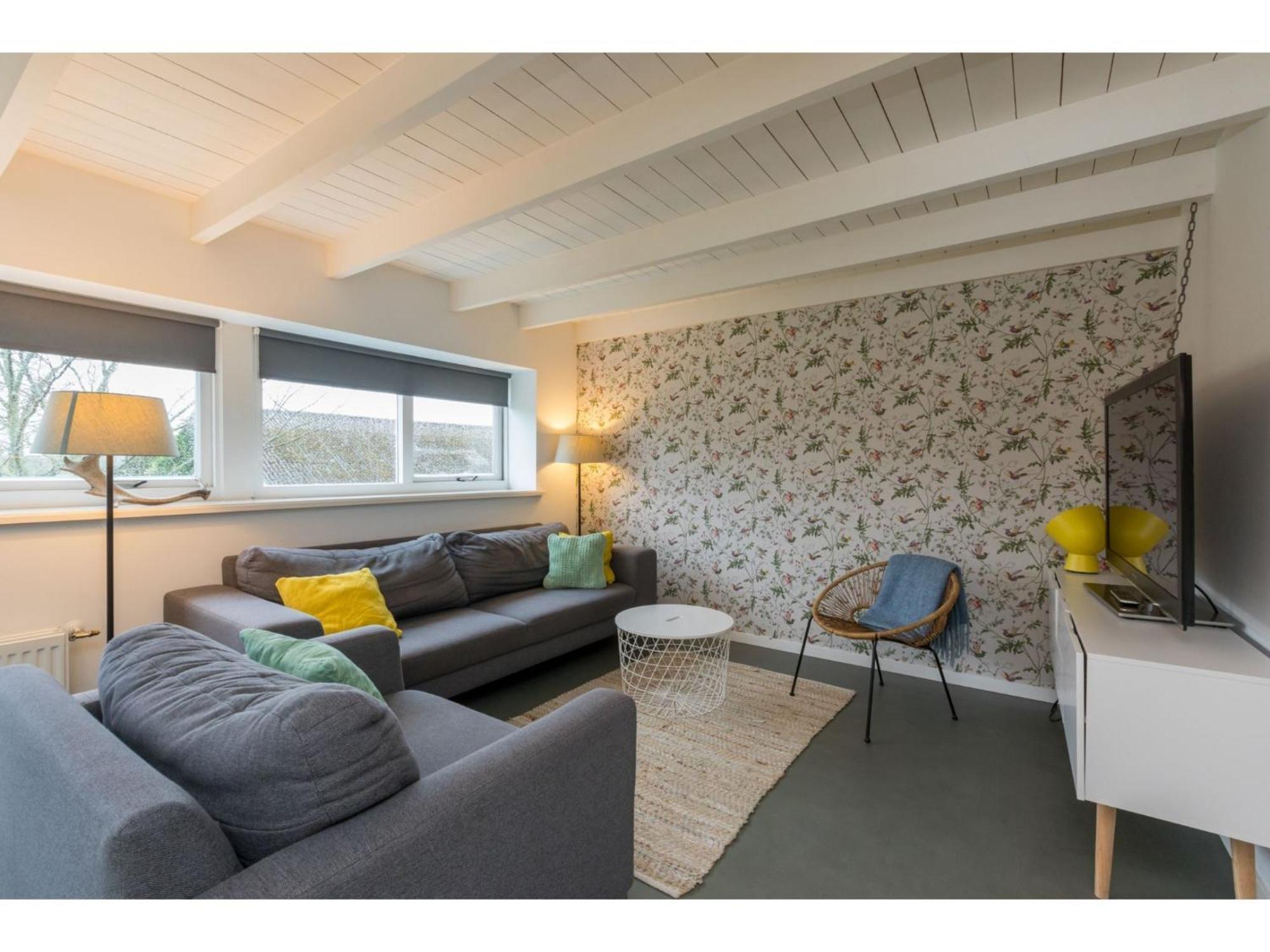 Superb Apartment Near The Beach In Vrouwenpolder Exterior photo